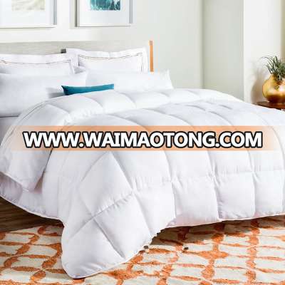 All-Season White Down Alternative Quilted microfiber comforter