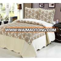 high quality print design velvet bedspread